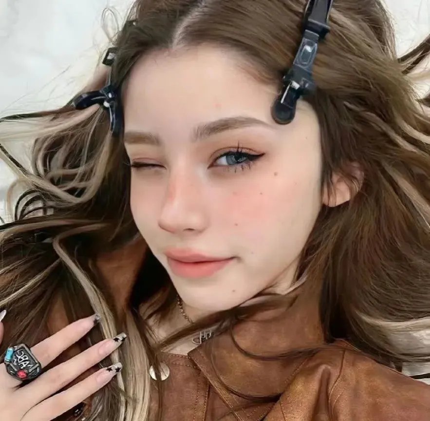 黑社会的墓场:腐朽之花
